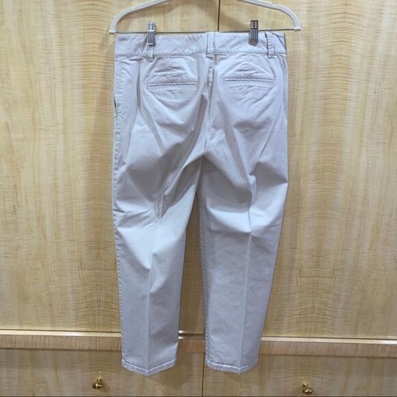 Ann Taylor White Trousers (Size: 2)‎ - Picture 3 of 4